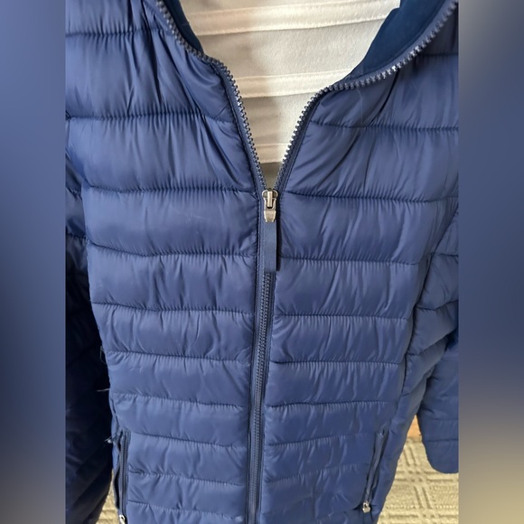 NWOT-St. John's Bay Men’s Puffer Navy Jacket-size L - Picture 2 of 7